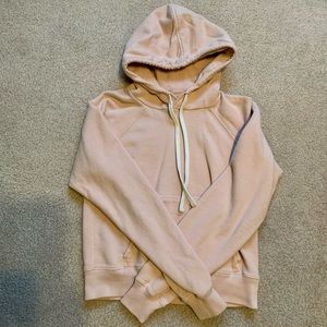 Everlane Lightweight French Terry Shrunken Hoodie in Rose